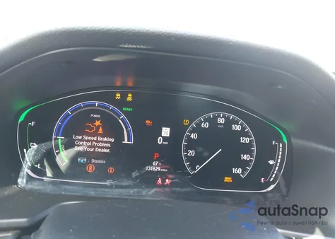 2021 Honda Accord Hybrid Touring z USA, uszkodzony, nr VIN 1HGCV3F91MA000046